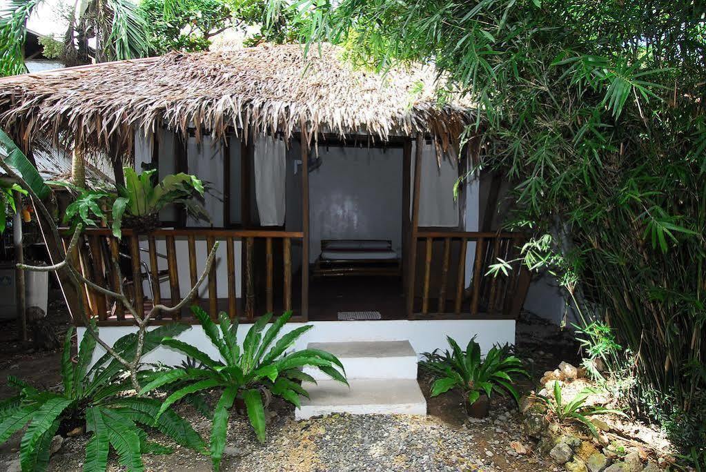 Blue Bayou Bungalows Balabag  Extérieur photo